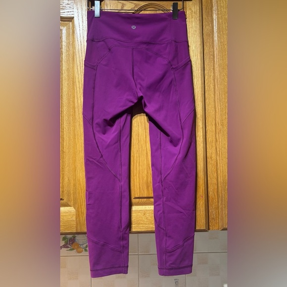 Lululemon Dark Pink High Waisted Capri Leggings Size 6 EUC - Picture 7 of 8